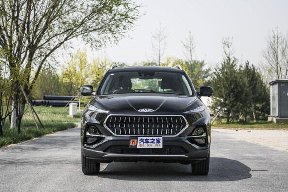 Revizuirea crossover-ului compact pentru oraș JAC S7