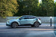 Revizuirea hatchback-ului cross electric Citroen e-C4 foto 3