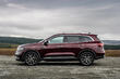Generația Renault Koleos II: revizuire a versiunii de restyling foto 3