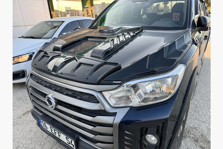 SsangYong Musso II 2018– Ornament capota Dragon (ABS) Image