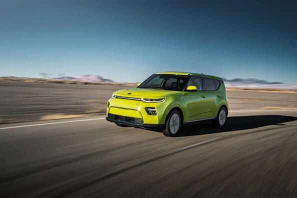 KIA Soul EV: o mașină electrică elegantă și practică Fotografie 2