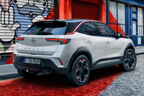 Revizuirea celei de-a doua generații a crossover-ului compact pentru orașe Opel Mokka Fotografie 4