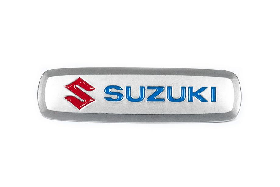Suzuki Emblema aluminiu pentru covorase auto (1 buc) Image