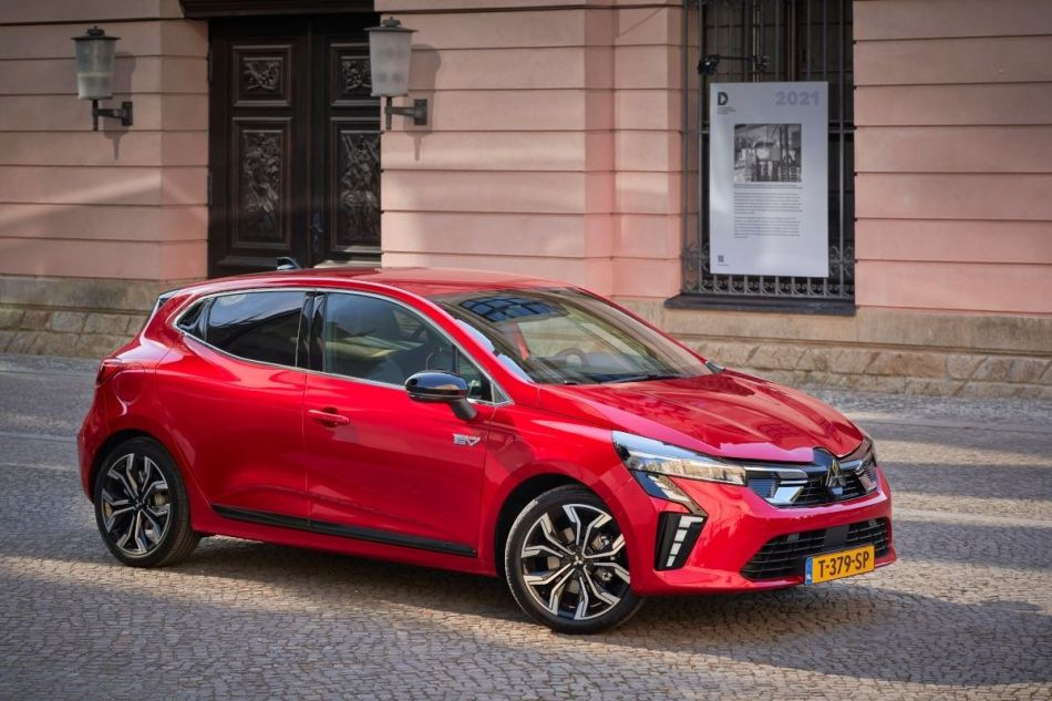 Mitsubishi Colt: revizuire a hatchback-ului din a șaptea generație