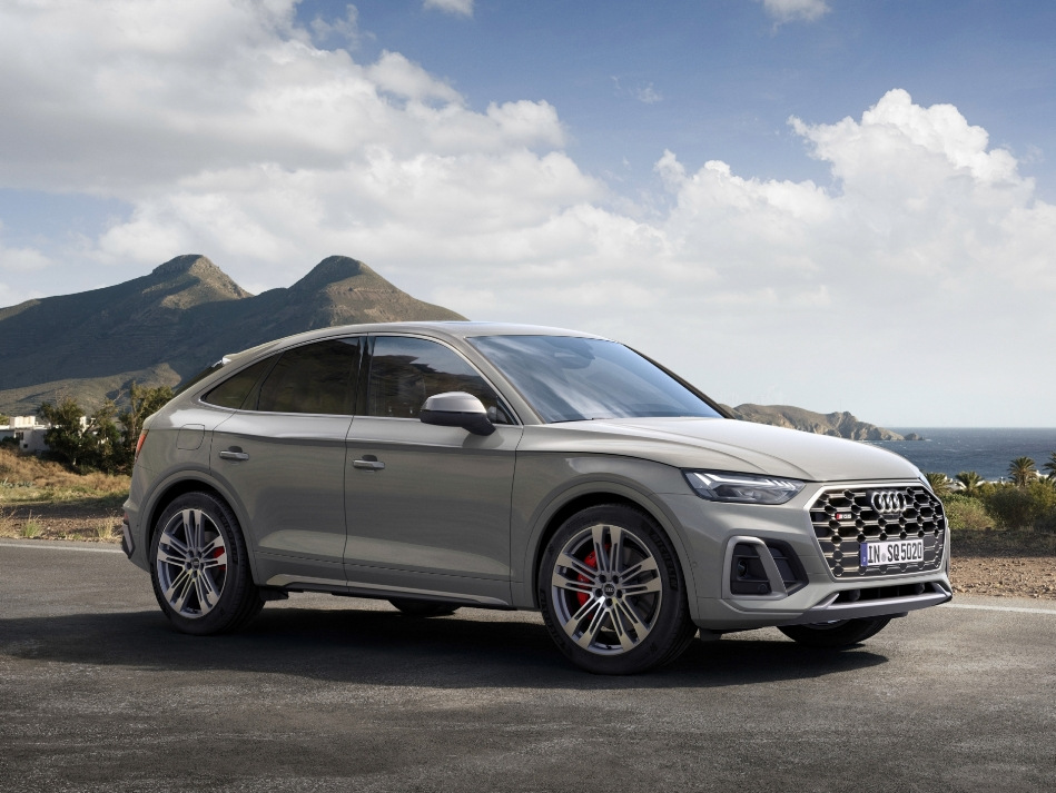 Audi SQ5 Sportback Review: Un crossover elegant, cu un caracter puternic