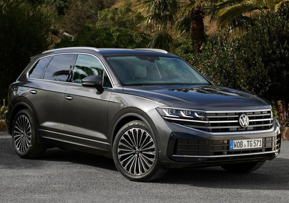 Volkswagen Touareg: crossover-ul actualizat a devenit și mai perfect