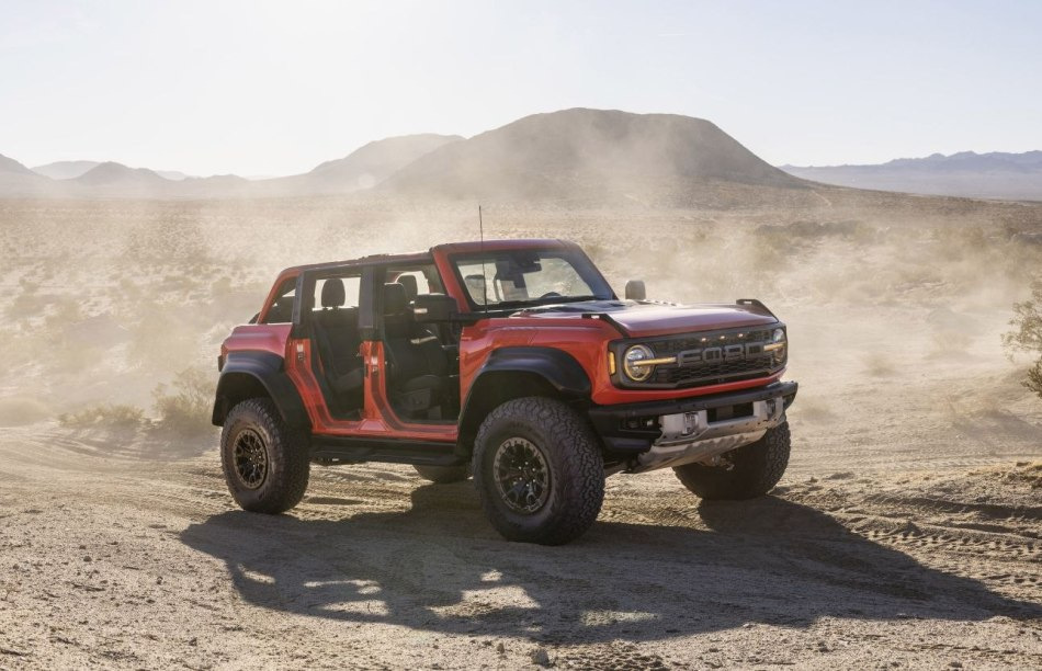 Revizuirea Ford Bronco Raptor: Regele off-roadului