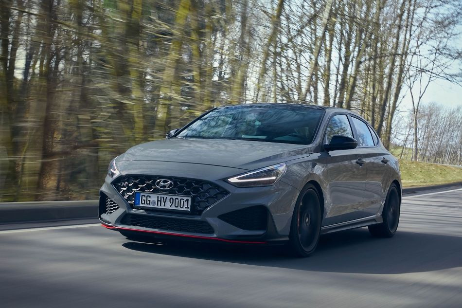 Revizuirea „fierbinte” Hyundai i30 Fastback N