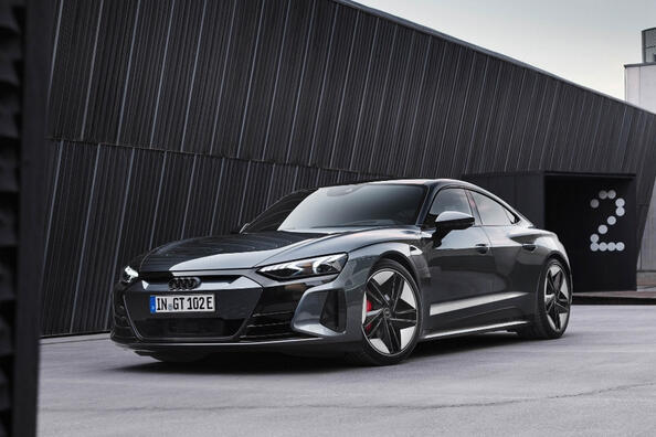 Audi RS e-tron GT: un monstru electric cu accelerație explozivă