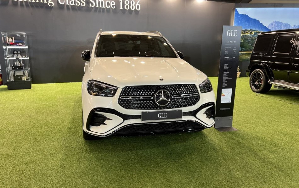 Revizuirea Mercedes-Benz GLE 2023: liderul actualizat printre crossovere