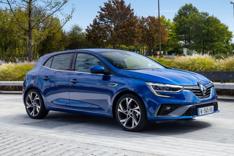 Renault Megane Hatchback: farmec francez cu noile tehnologii