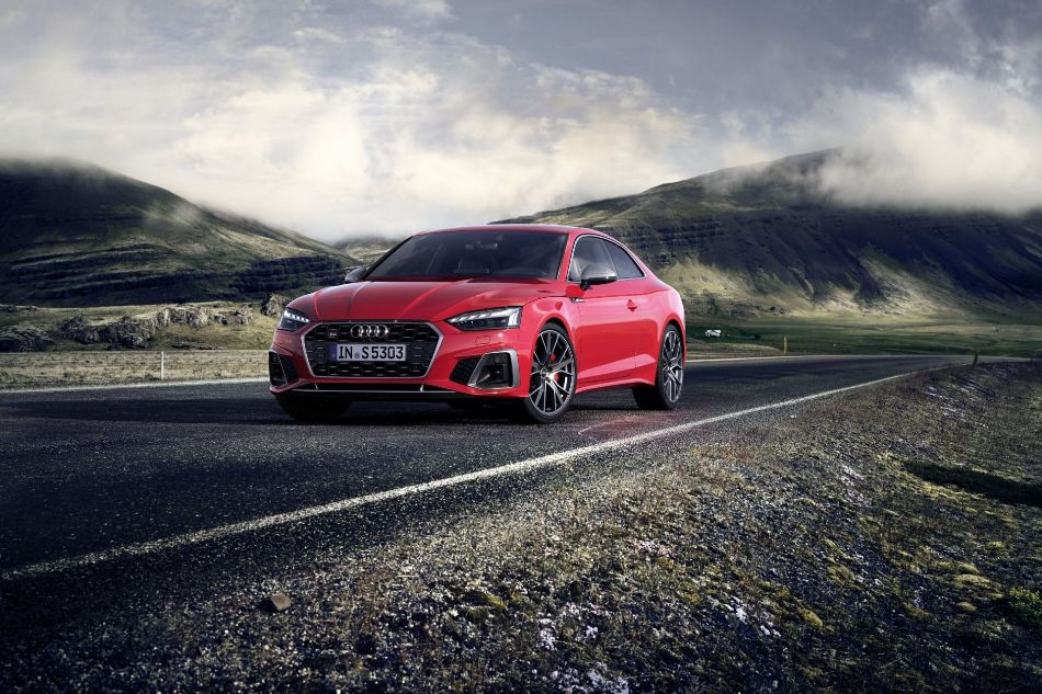 O revizuire a Audi S5 Coupe de înaltă performanță
