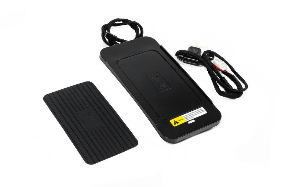 Toyota Land Cruiser 200 2007-2021 Kit Incarcare Wireless Telefon (2007-2015) Foto 6