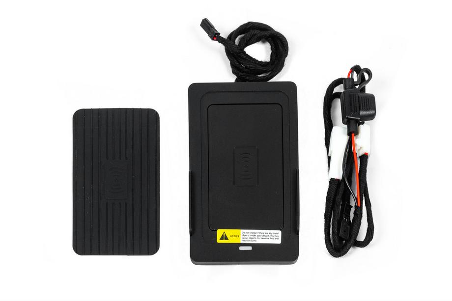 Lexus LX570/450d 2008-2022 Kit Incarcare Wireless Telefon (2007-2015) Foto 3