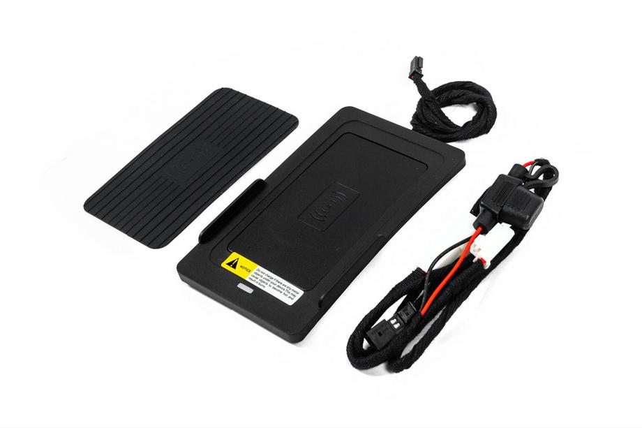 Lexus LX570/450d 2008-2022 Kit Incarcare Wireless Telefon (2007-2015) Foto 4