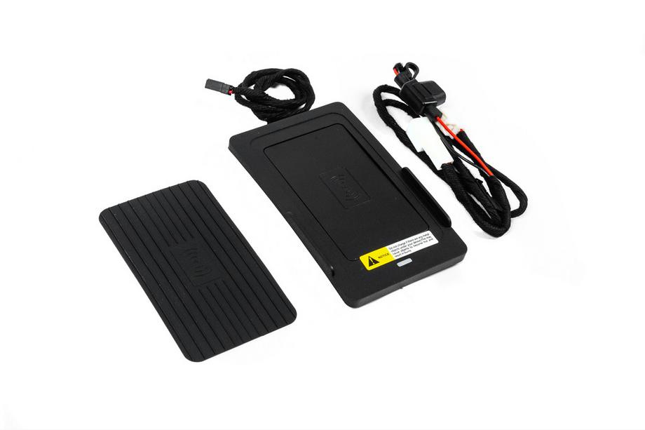 Lexus LX570/450d 2008-2022 Kit Incarcare Wireless Telefon (2007-2015) Foto 5