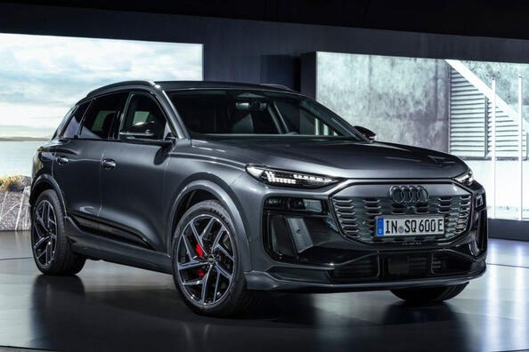 Revizuirea noului crossover electric Audi SQ6 e-tron 2024