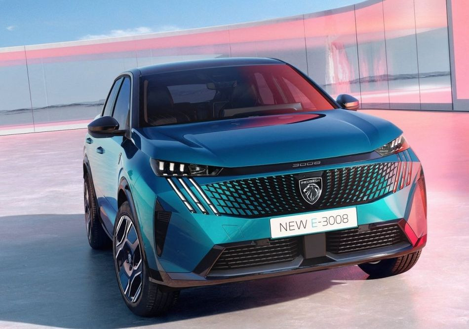 Revizuirea crossover-ului electric Peugeot e-3008