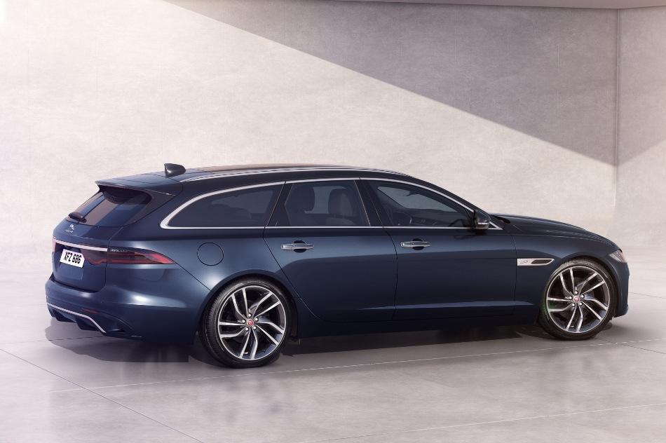 Revizuirea Jaguar XF Sportbrake: break britanic după facelift