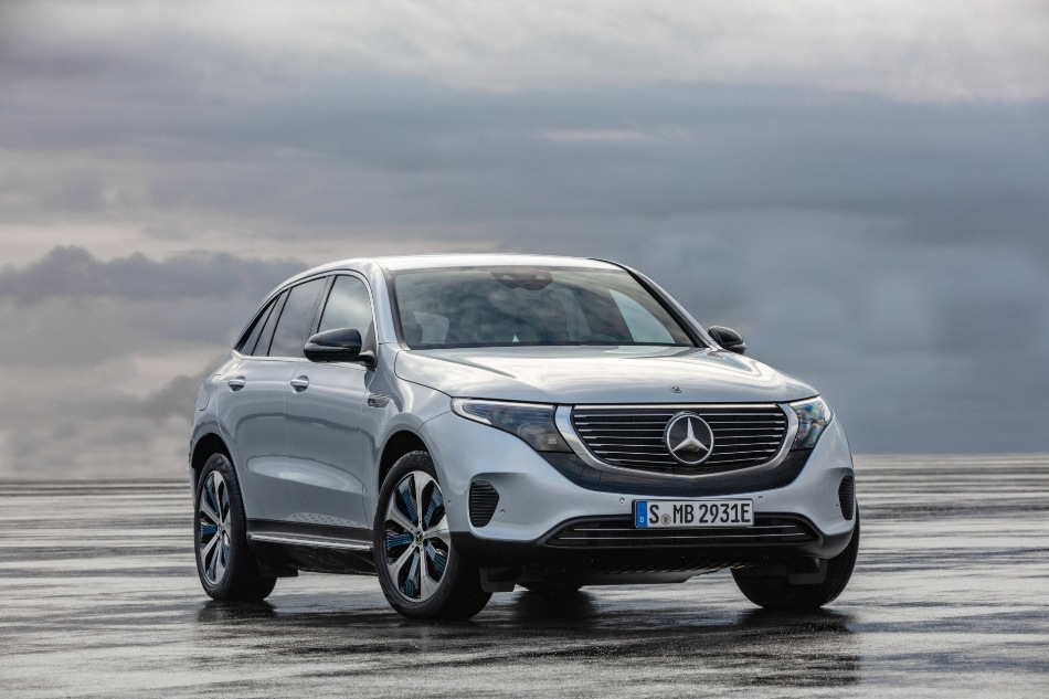 Revizuirea crossover-ului electric Mercedes-Benz EQC