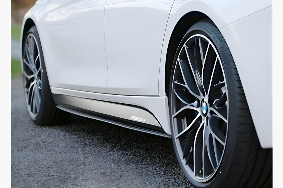 BMW 5 Series F10/F11 2010–2016 Extensii praguri DPT V-1 (pentru praguri M-Sport/M5, negru lucios) Foto 2