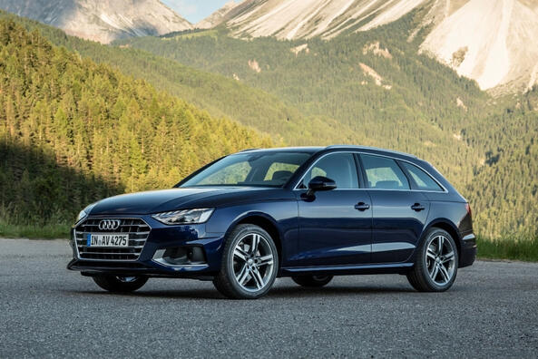 Revizuirea break-ului de înaltă clasă Audi A4 Avant