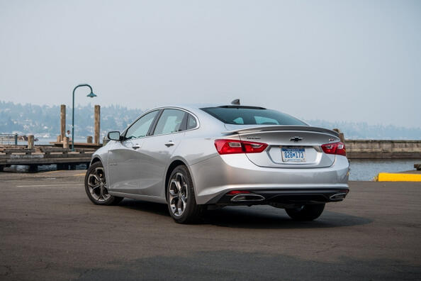 Chevrolet Malibu: sedan pentru viața de zi cu zi Fotografie 4