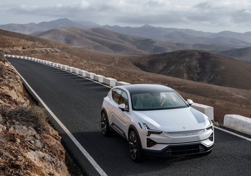Revizuirea crossover-ului electric Polestar 3