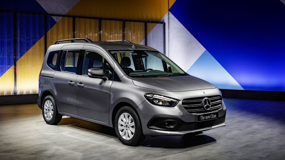Mercedes-Benz Citan Combi: dubă compactă practică și confortabilă
