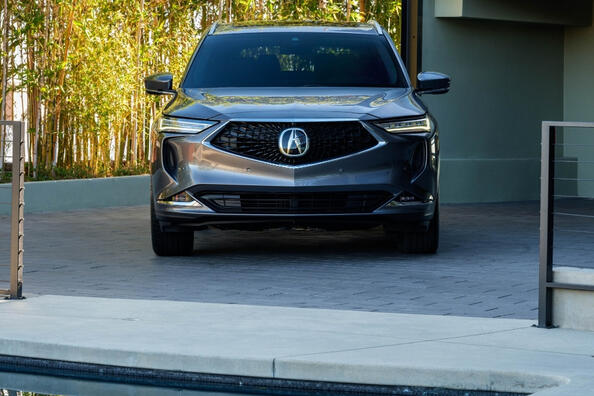 Revizuirea celei de-a patra generații a crossover-ului Acura MDX