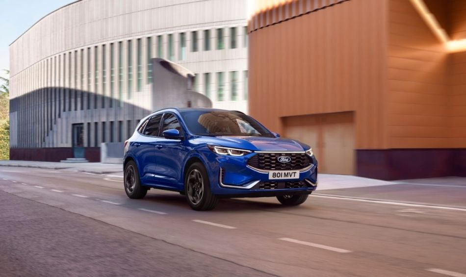 Ford Kuga 2024: un crossover actualizat cu funcții noi