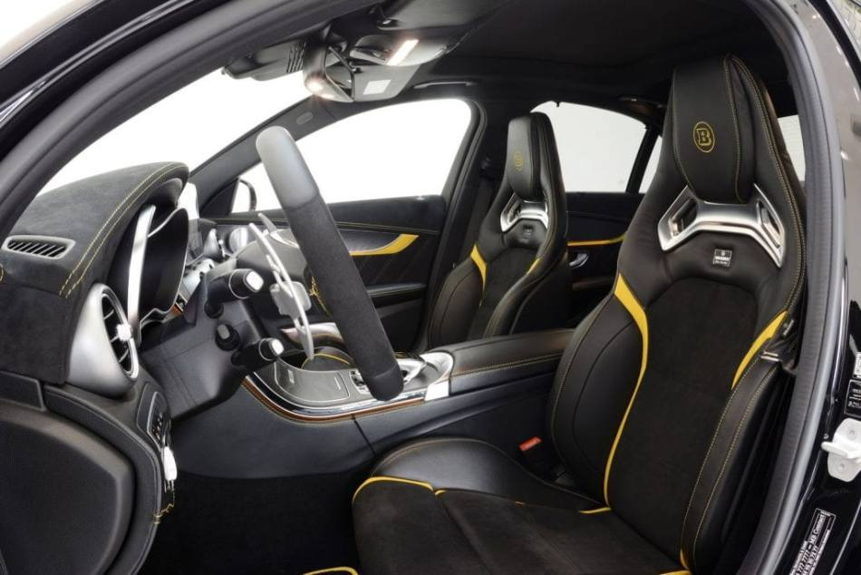 Tuning interior auto: scaune, volan, tapițerie