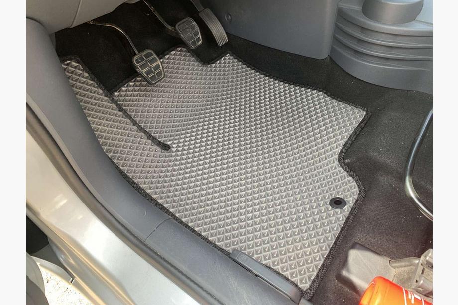 Mitsubishi Colt 2004-2012 Covorase EVA (Gri) Image