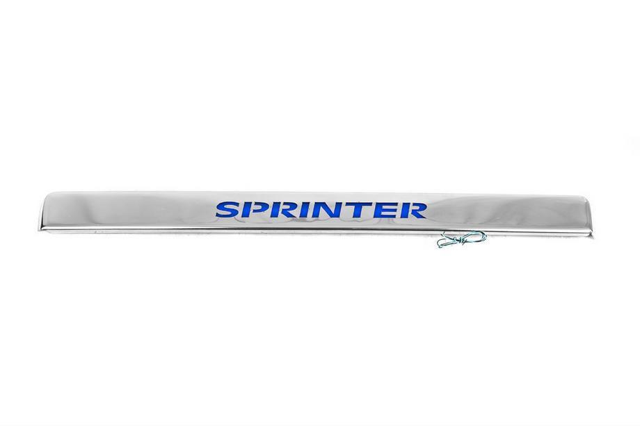 Mercedes Sprinter W906 2006–2018 Reducere Ornamente Cromate deasupra Numarului cu Iluminare (Otel Inoxidabil) Image