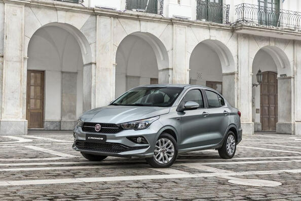 Revizuirea sedanului Fiat Cronos