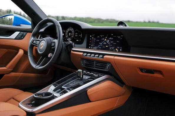 Porsche 911 Carrera sport coupe review: 2024 facelift Fotografie 5