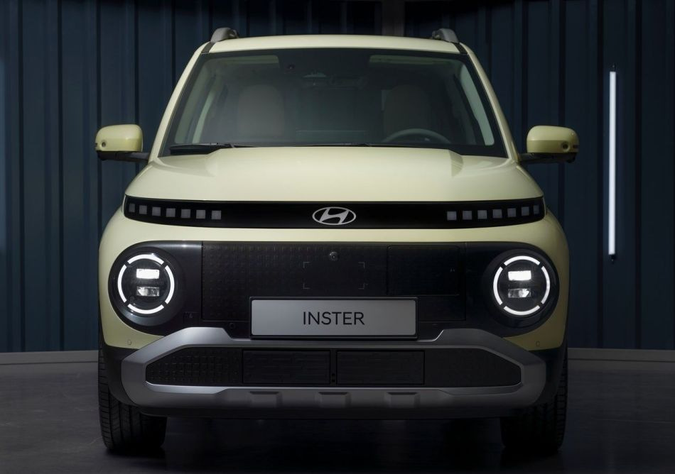 Revizuire crossover subcompact electric Hyundai Inster