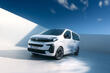 Minivan electric Opel Zafira Electric 2024 foto 2