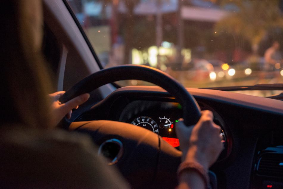 Siguranța rutieră: cum să evitați accidentele în timpul conducerii