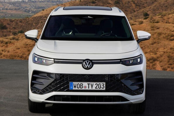 Revizuirea modelului Volkswagen Tayron din a doua generație din 2024