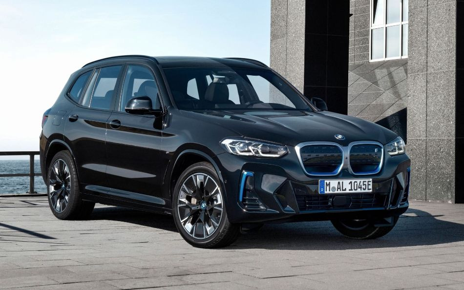 BMW iX3 2021: revizuire detaliată a crossover-ului electric actualizat