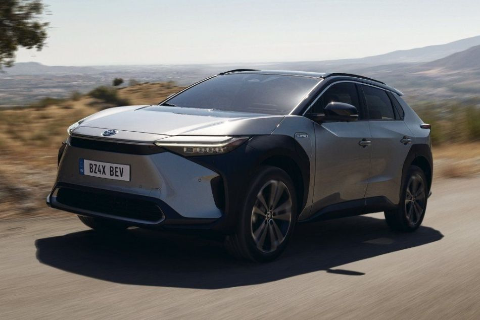 Revizuirea Toyota bZ4X: O nouă privire asupra mobilității electrice