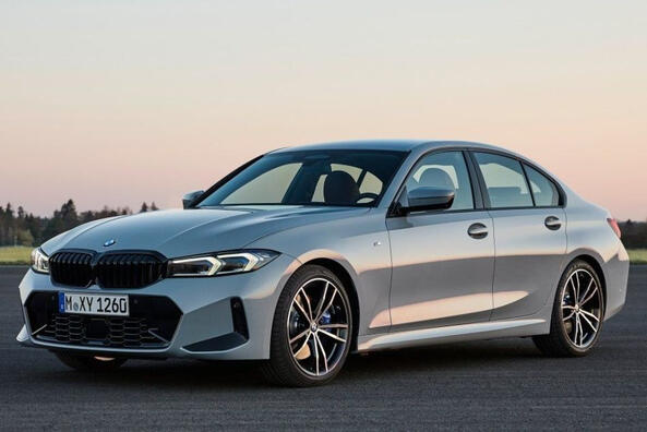 Revizuirea BMW 3 Sedan: restyling-ul celei de-a șaptea generații