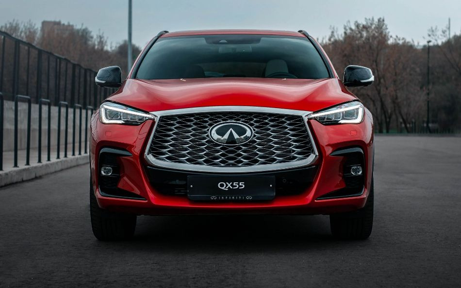 Infiniti QX55: o revizuire a unui crossover elegant și dinamic