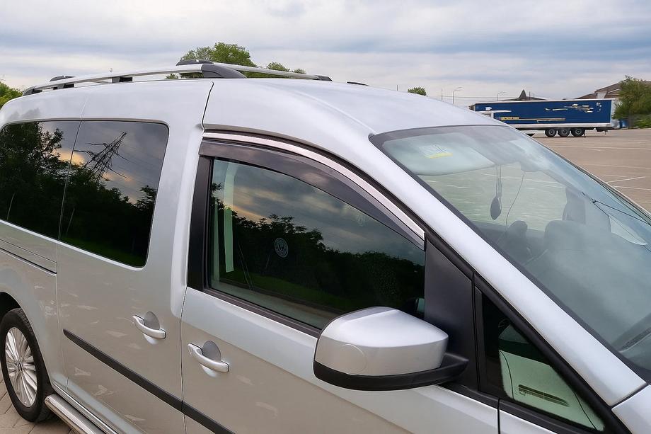 Volkswagen Caddy 2010-2015 Deflectoare geamuri cu ornament cromat Niken Luxury (2 buc) Foto 1