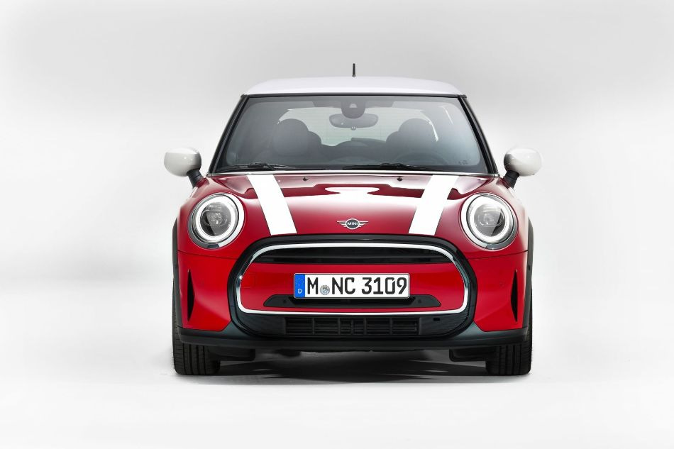 Recenzie MINI Hatchback 3D: restyling al generației a III-a