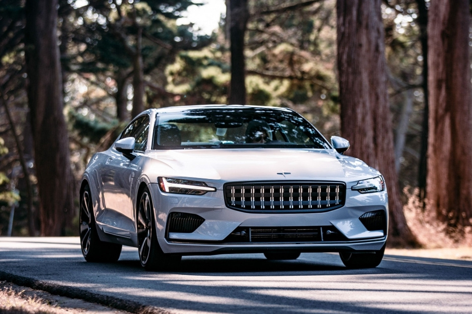 Recenzie coupe hibridă Polestar 1