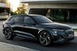 Revizuirea crossover-ului sport electric Audi SQ8 e-tron foto 3