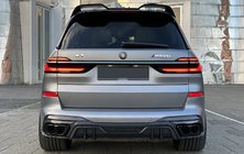 BMW X7 G07 2019- Set body kit LRT Carbon (pentru M-Sport 2023-) foto 9