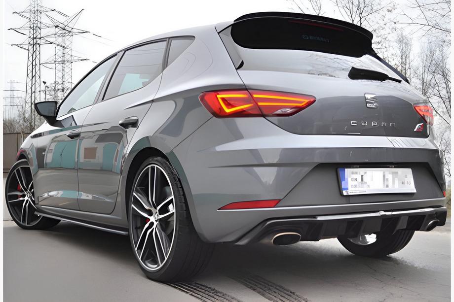 Seat Leon 2013-2020 Difuzor Spate DPT V-1 (2017-2020, Negru Lucios) Image